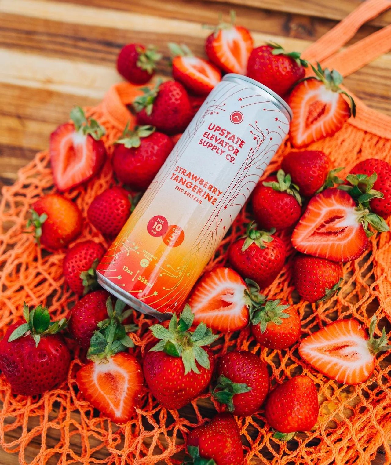 Strawberry Tangerine Seltzer | 10mg THC + 5mg CBG | 4-Pack